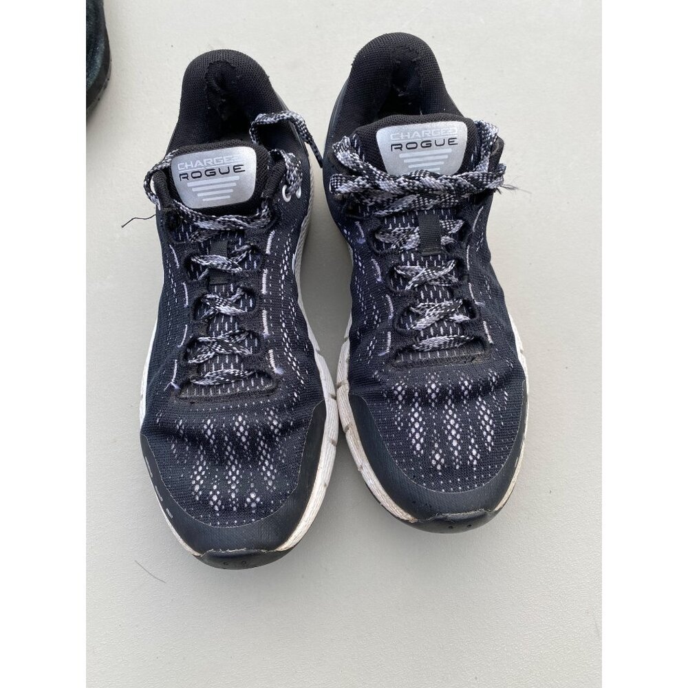 Under Armour Charged Rogue Mens Running Shoes Black & White Size 8.5